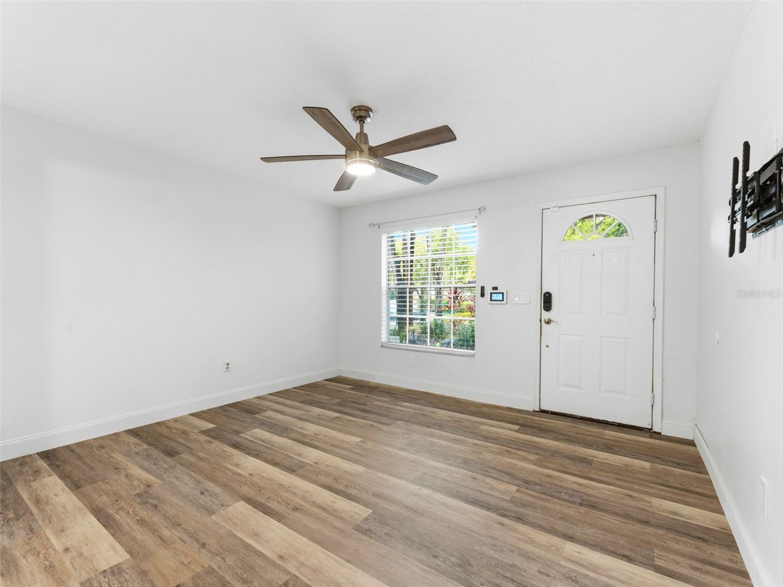 2155 FOX CHASE BLVD — photo 7