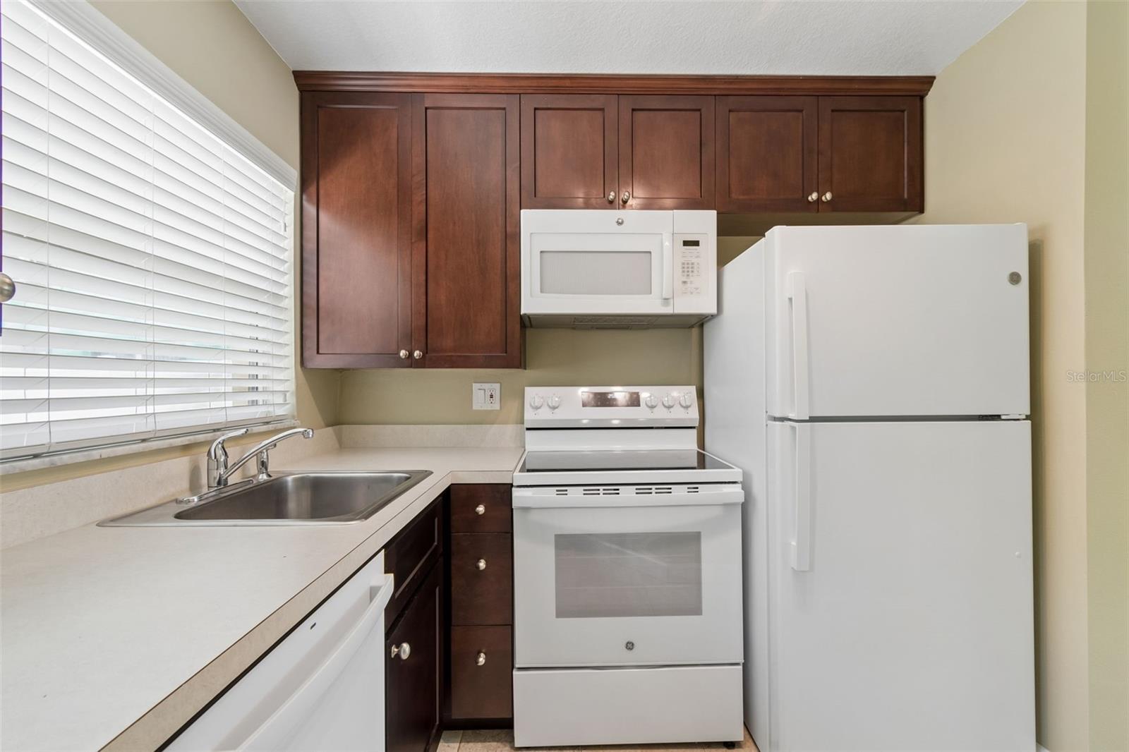 2307 BAY BLVD — photo 84