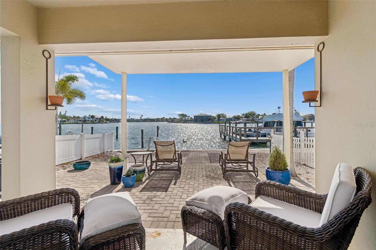 2307 BAY BLVD — photo 23