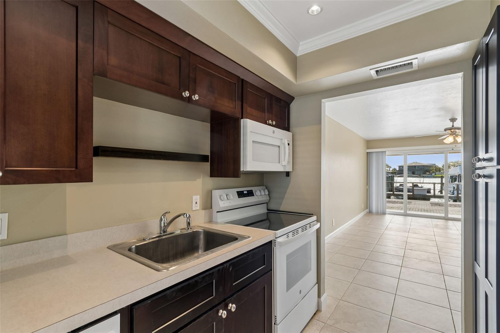 2307 BAY BLVD — photo 35