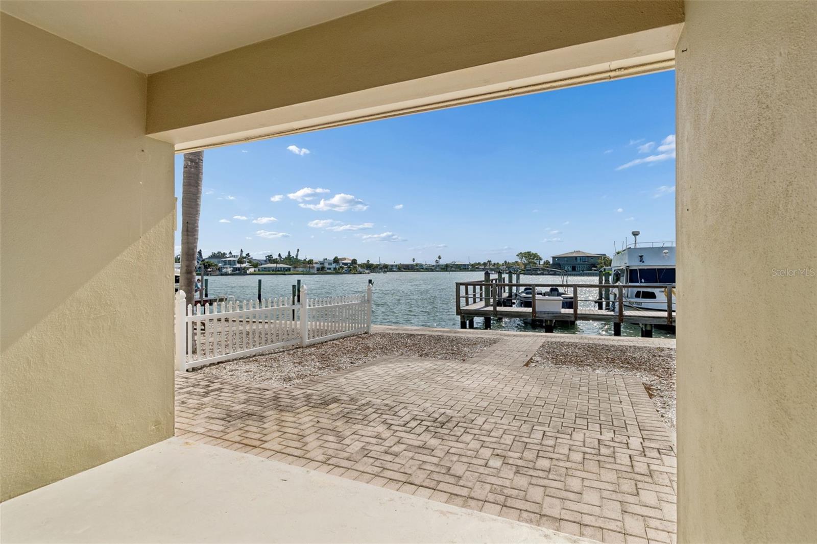 2307 BAY BLVD — photo 41