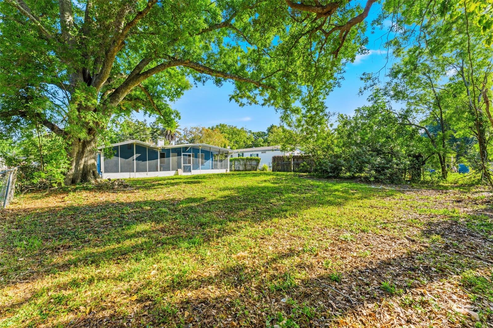 2521 HIGHLAND ACRES DR — photo 25