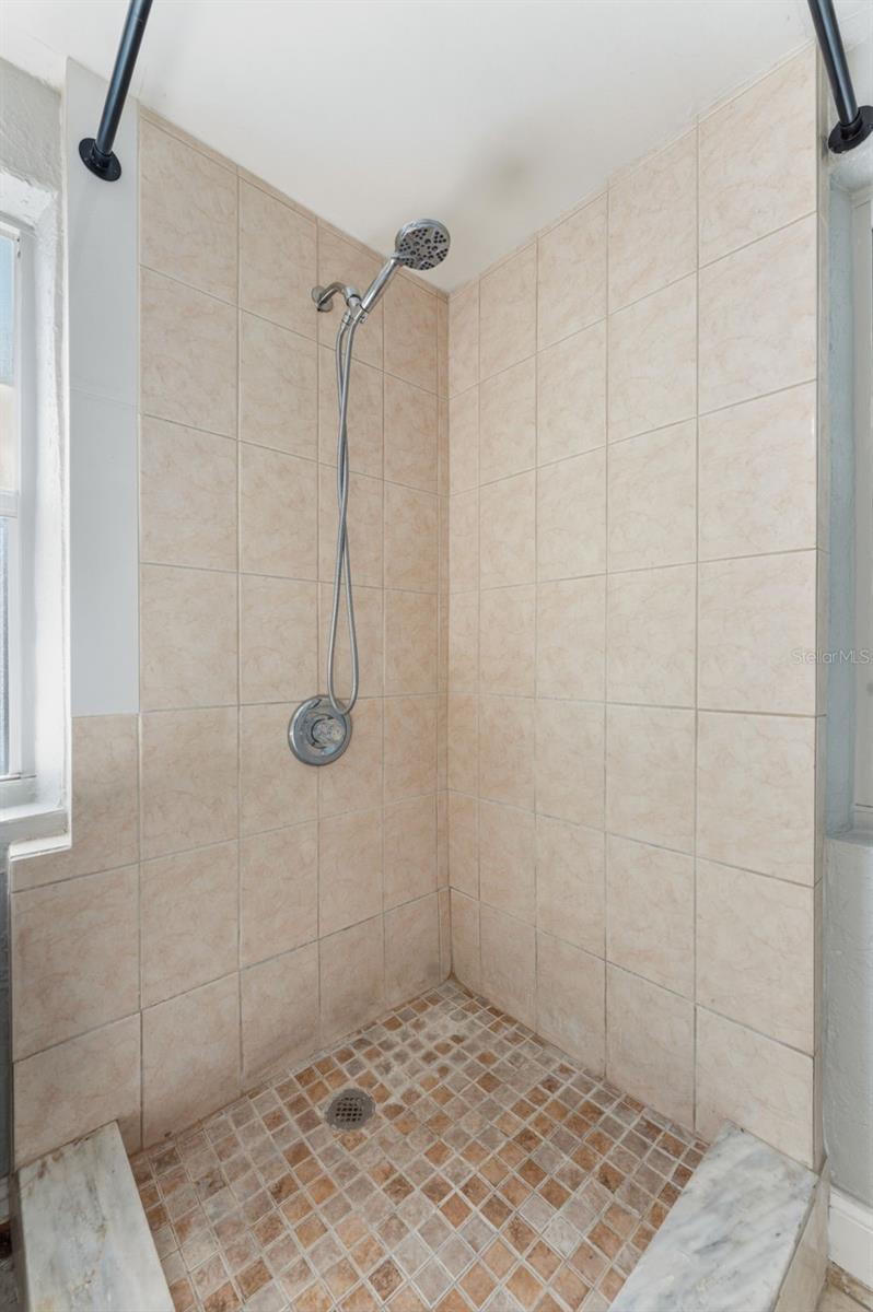 2521 HIGHLAND ACRES DR — photo 20
