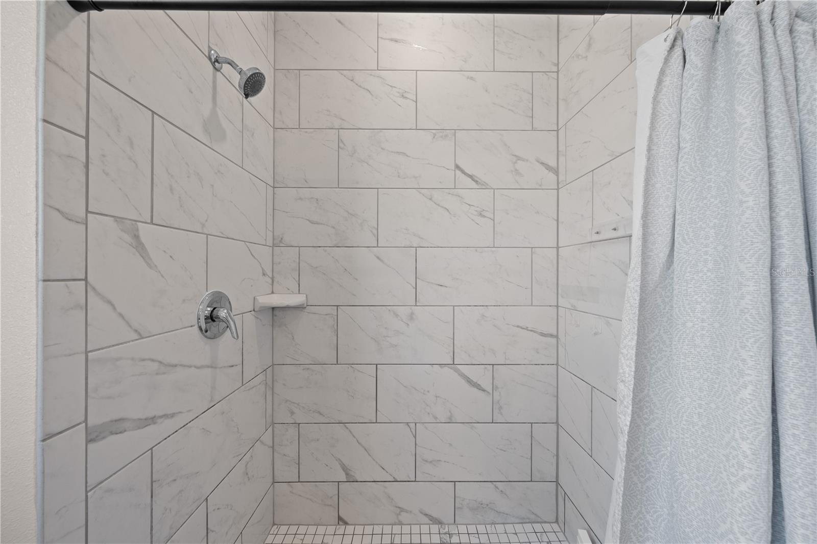 31041 JAZZ LEAF PL — photo 30
