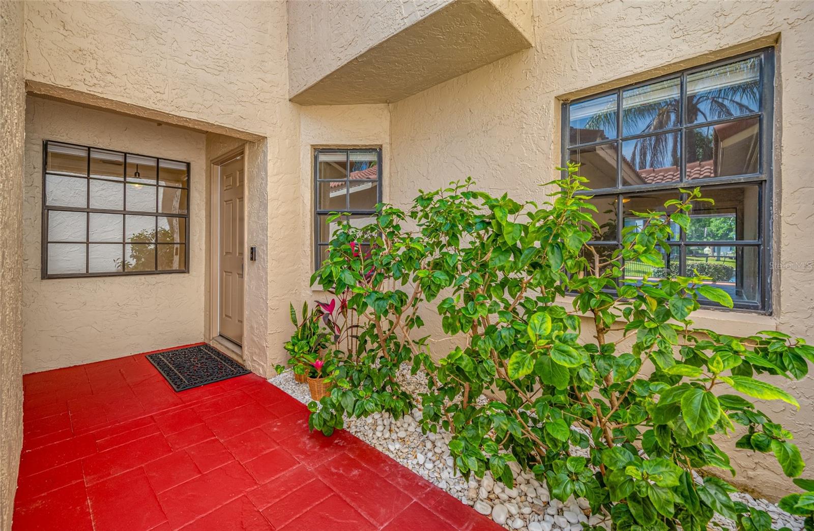 10416 SAINT TROPEZ PL — photo 50