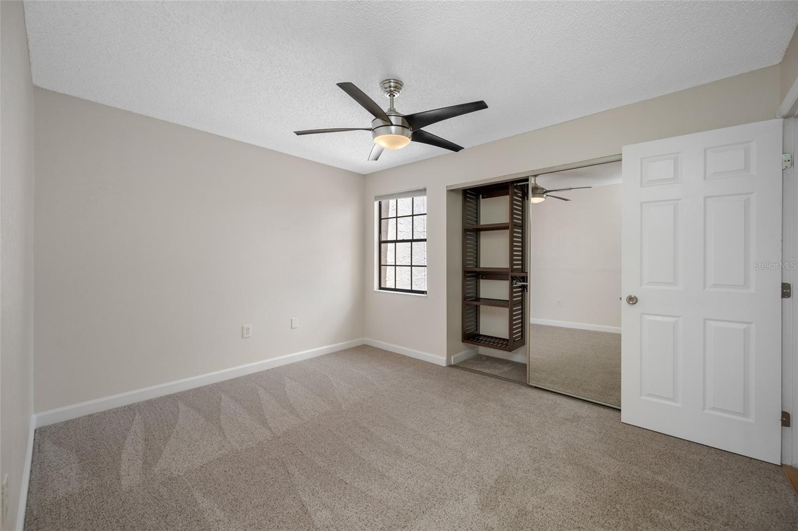 10416 SAINT TROPEZ PL — photo 35