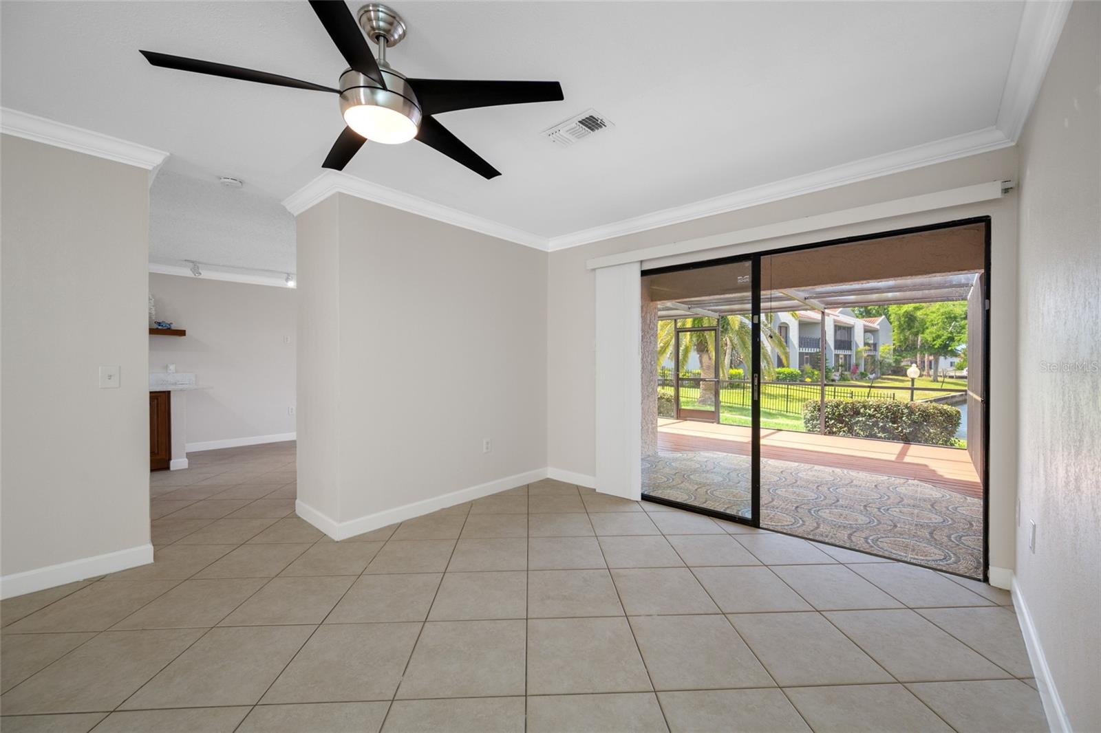 10416 SAINT TROPEZ PL — photo 18