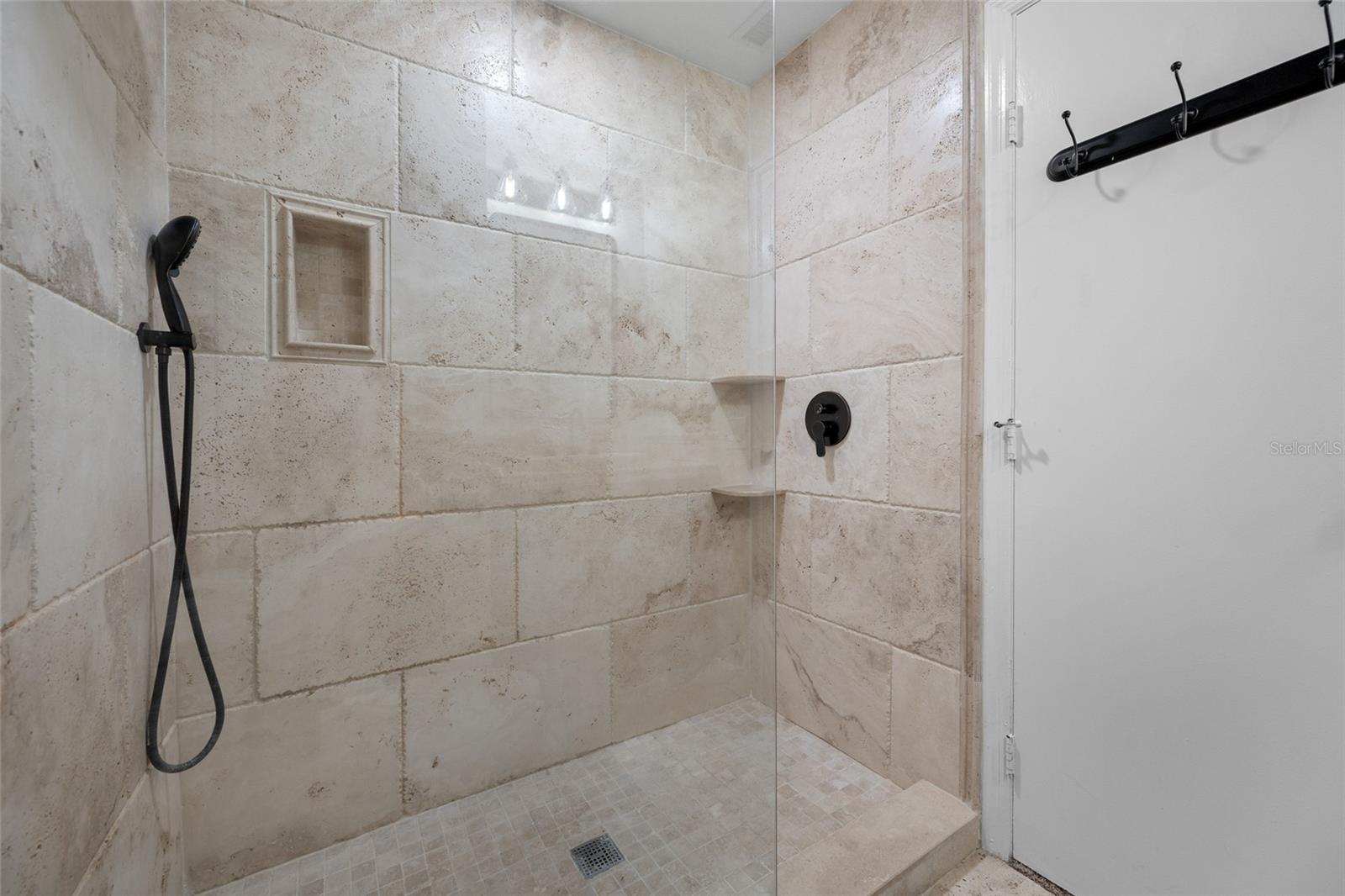 10416 SAINT TROPEZ PL — photo 40