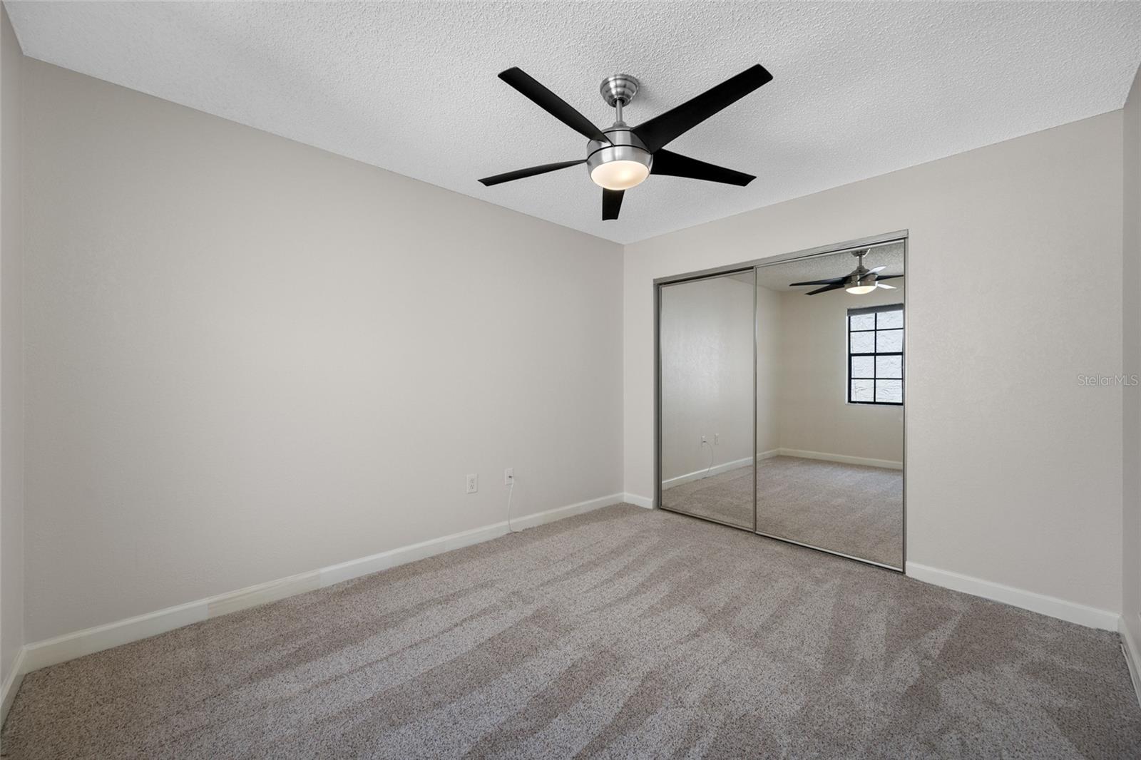 10416 SAINT TROPEZ PL — photo 44