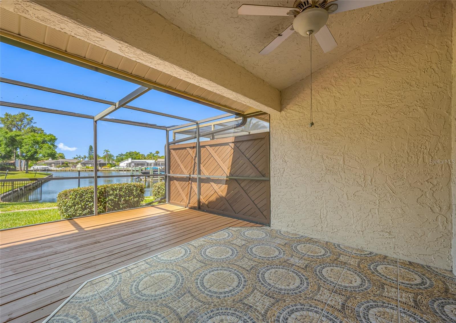 10416 SAINT TROPEZ PL — photo 46
