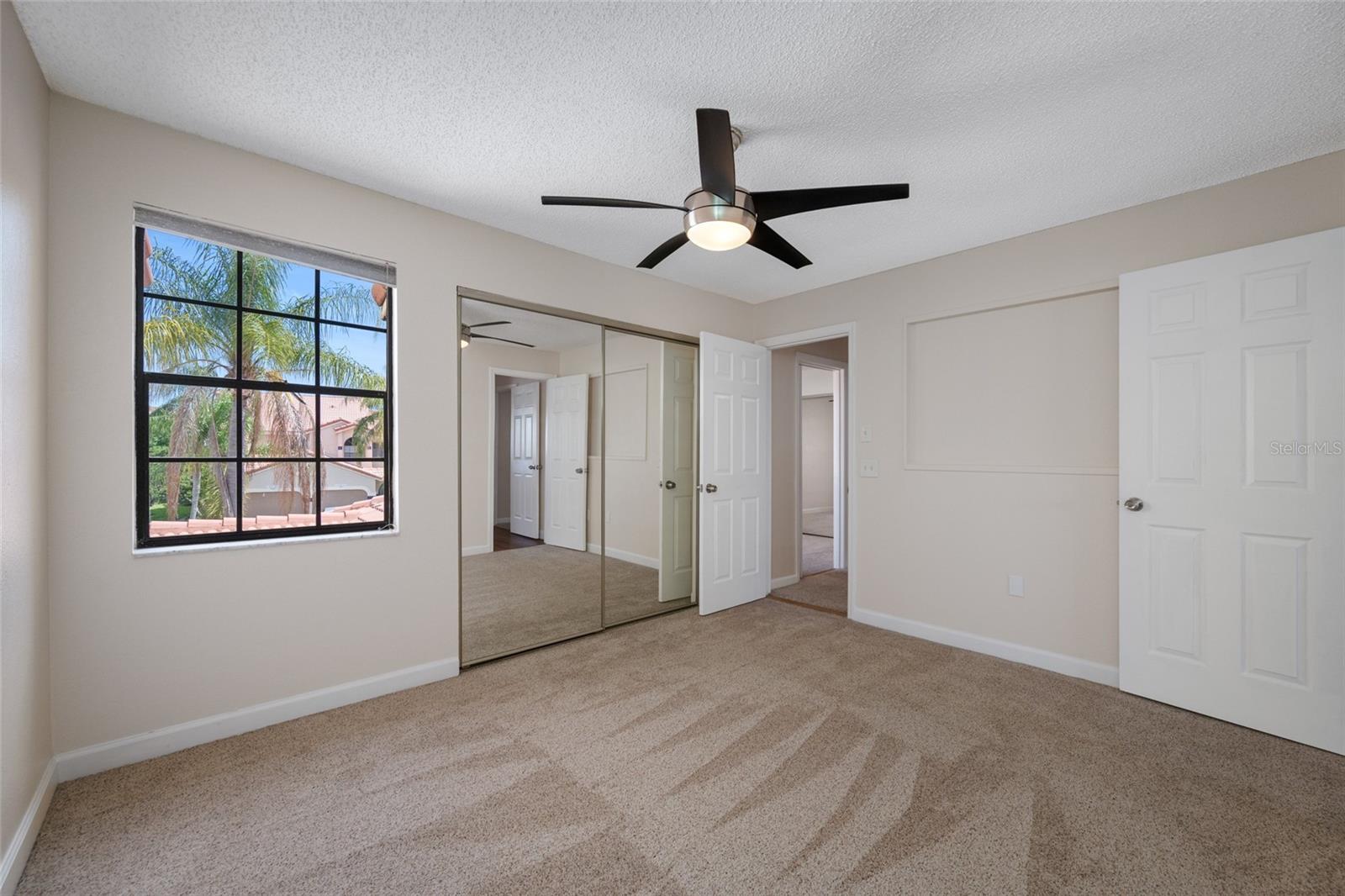 10416 SAINT TROPEZ PL — photo 34