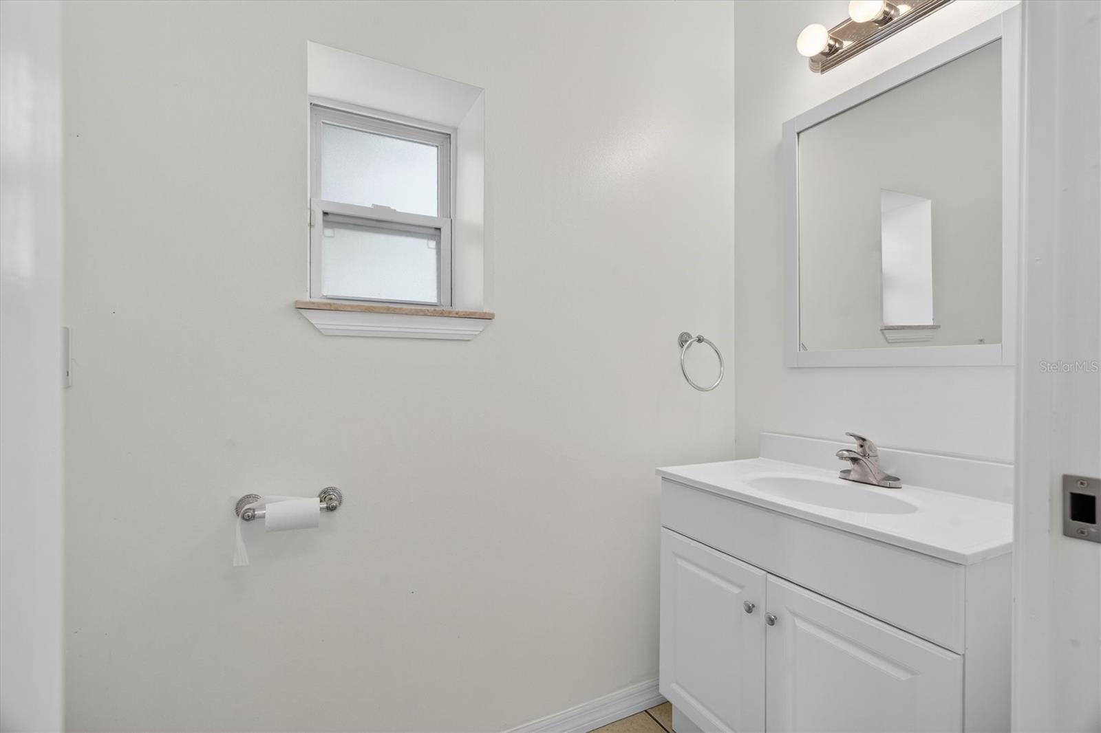 38327 HAMRICH DR — photo 24