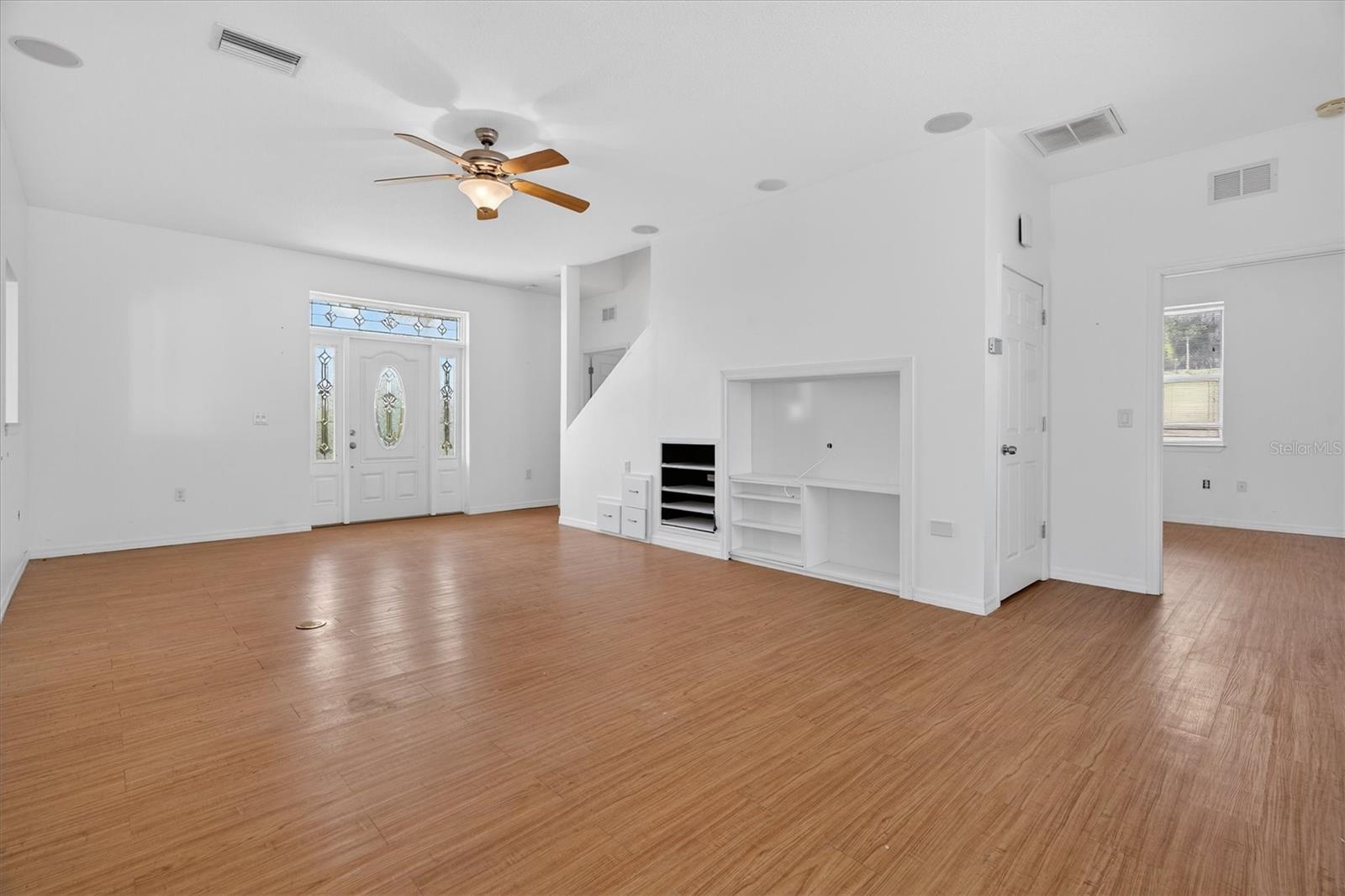 38327 HAMRICH DR — photo 5