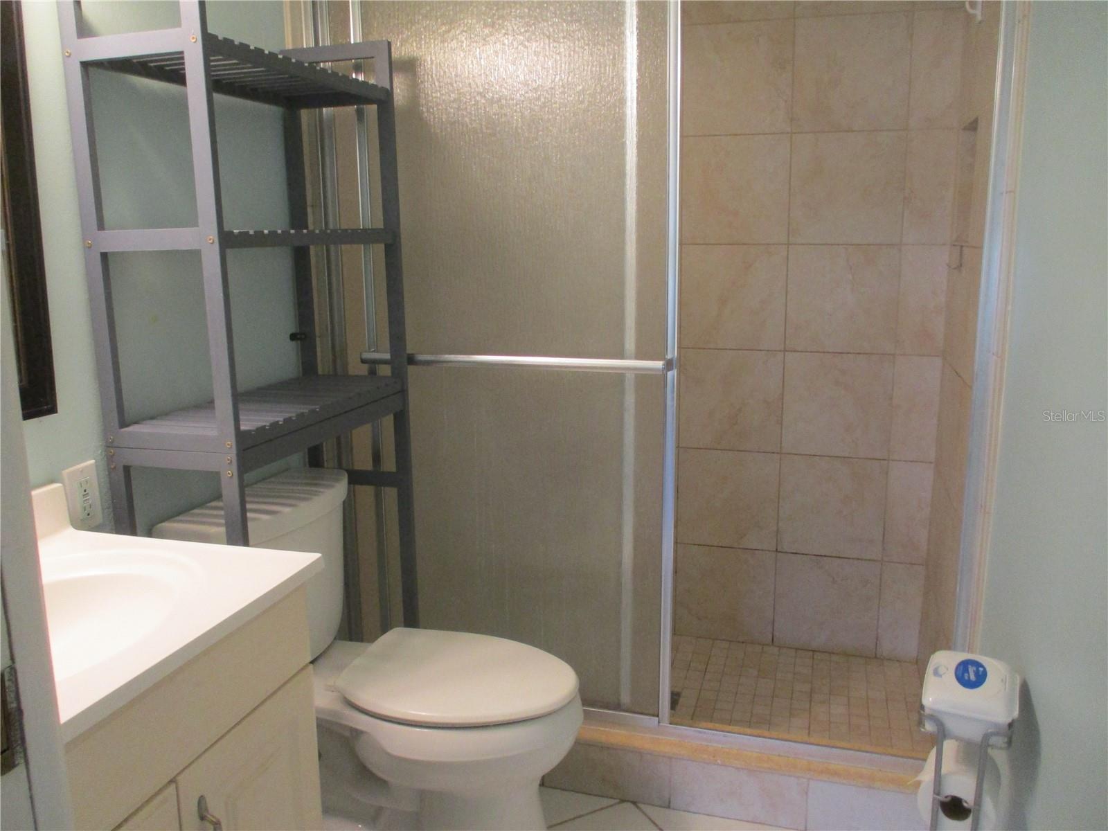 2124 HAILSTONE CIR — photo 10