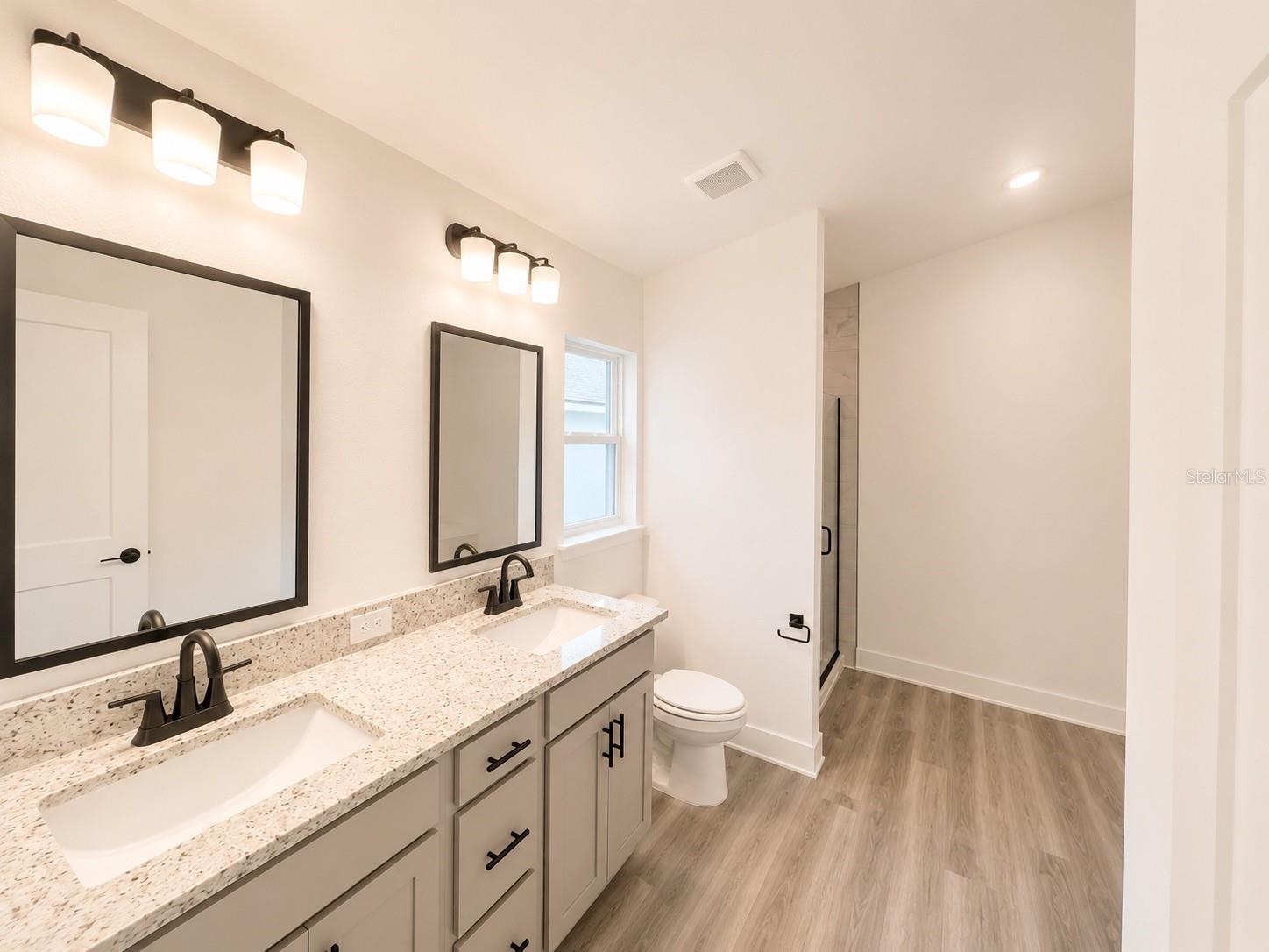 12984 KENT BRADLEY ST — photo 9