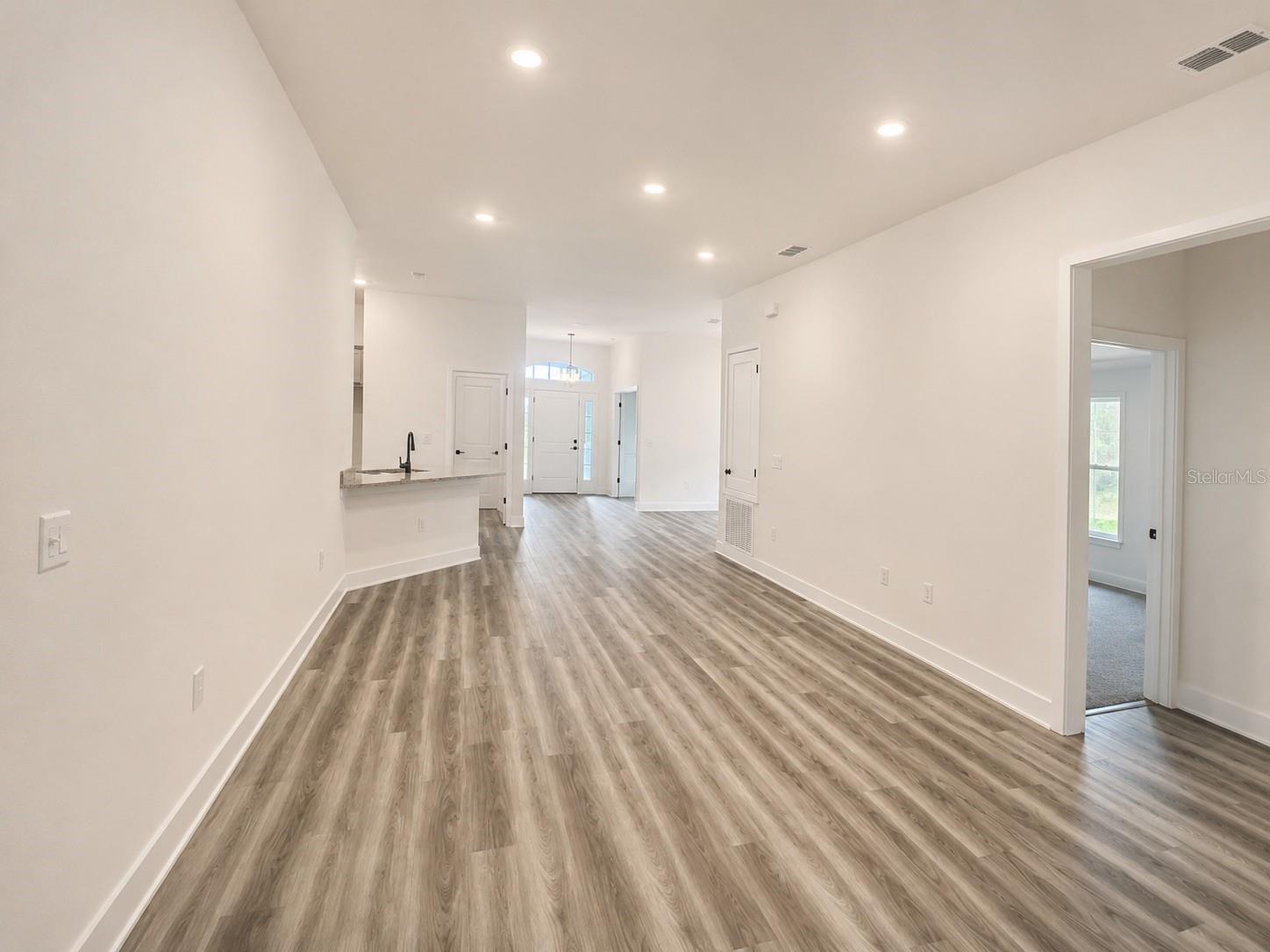 12984 KENT BRADLEY ST — photo 3