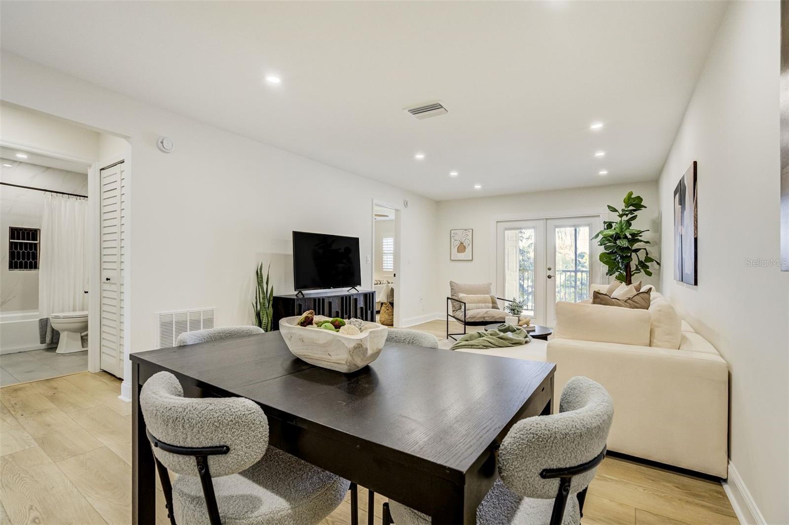 460 S PAULA DR #402 — photo 6