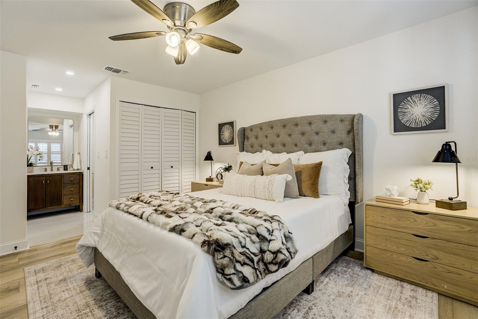 460 S PAULA DR #402 — photo 8