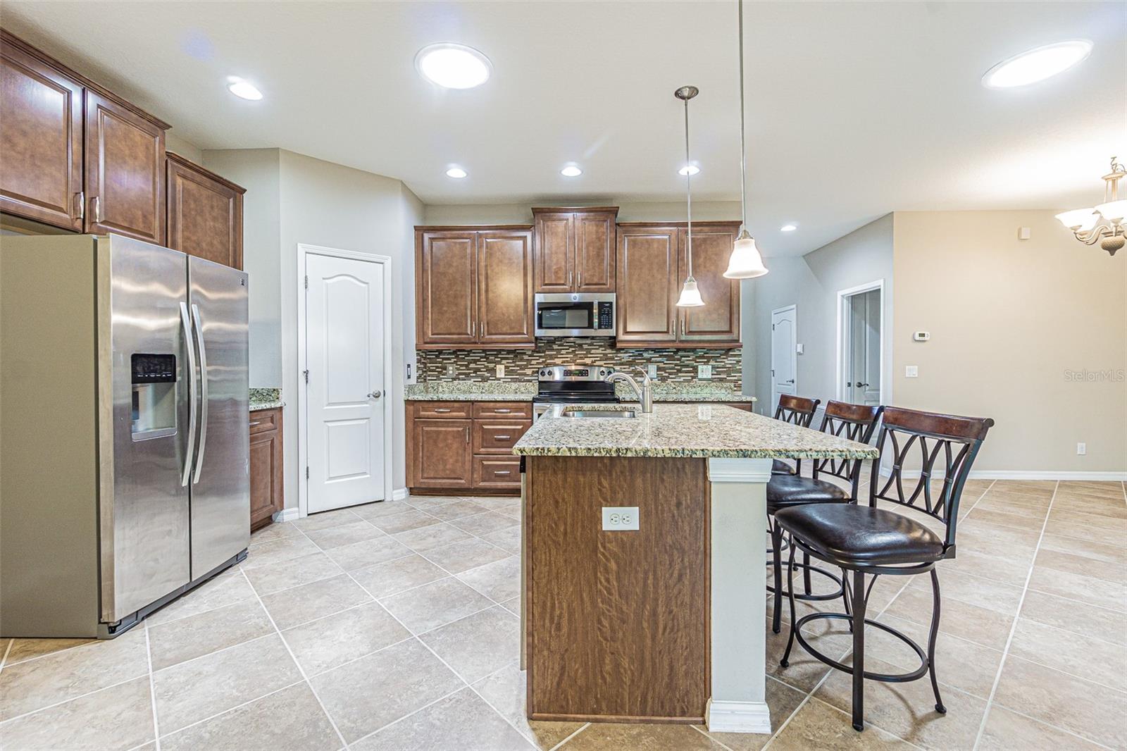 9936 GAP WEDGE DR — photo 9