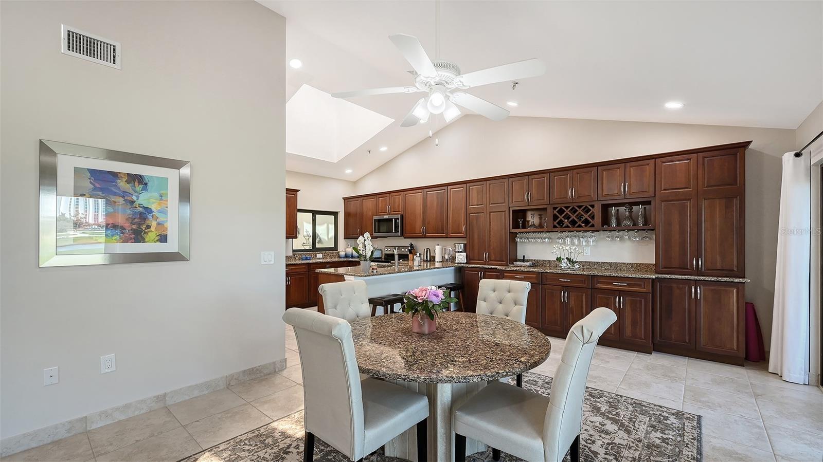 Home in LONGBOAT KEY — photo 13