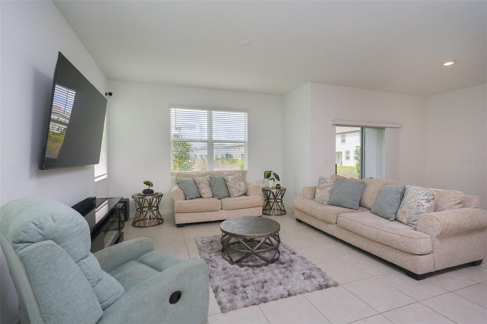 10059 TRUMPET HONEYSUCKLE WAY — photo 10