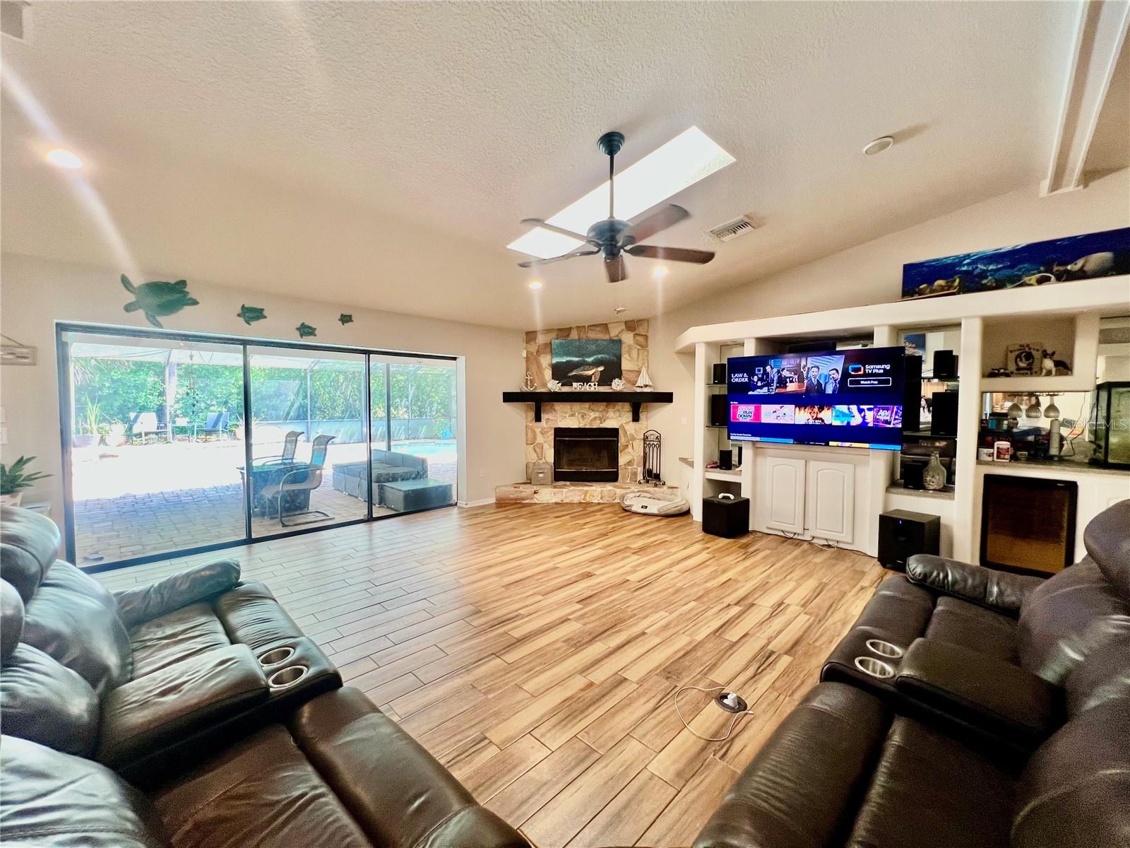 5810 REDHAWK DR — photo 15