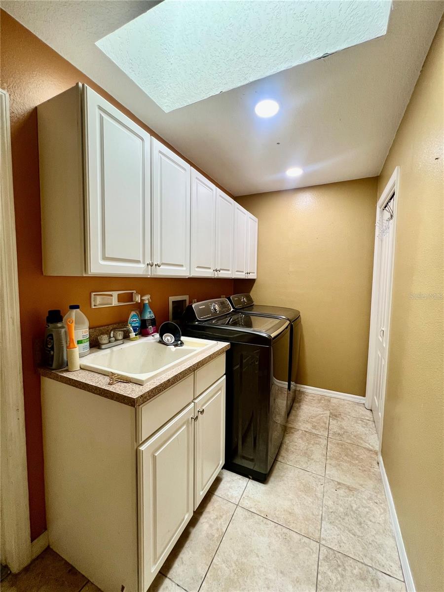 5810 REDHAWK DR — photo 29