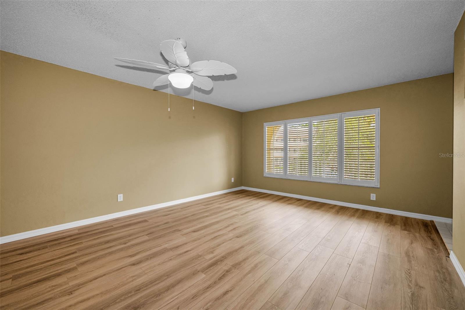 2223 PHILIPPINE DR #35 — photo 11