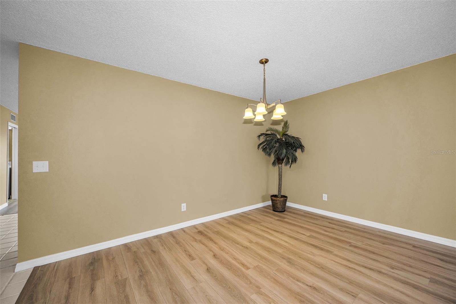 2223 PHILIPPINE DR #35 — photo 14