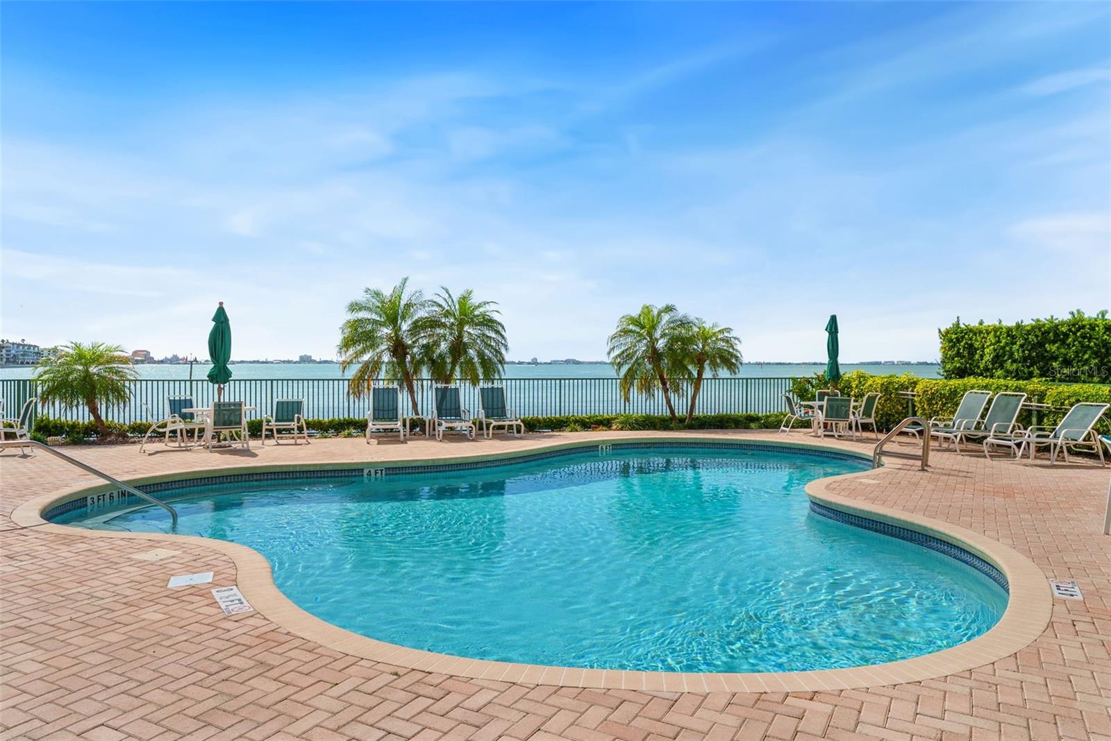 4780 DOLPHIN CAY LN S #109 — photo 54