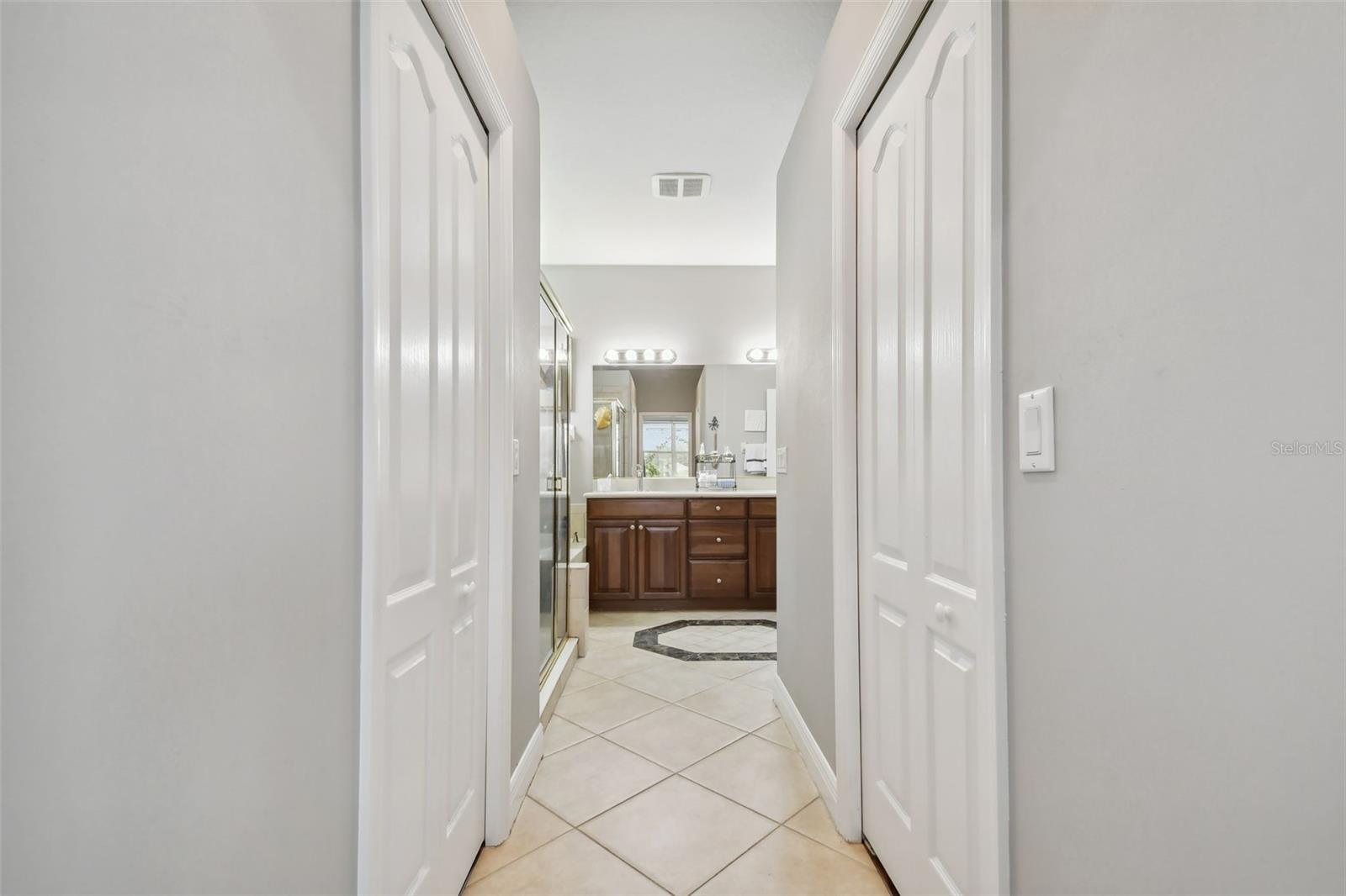 5056 LAKEHURST CT — photo 20