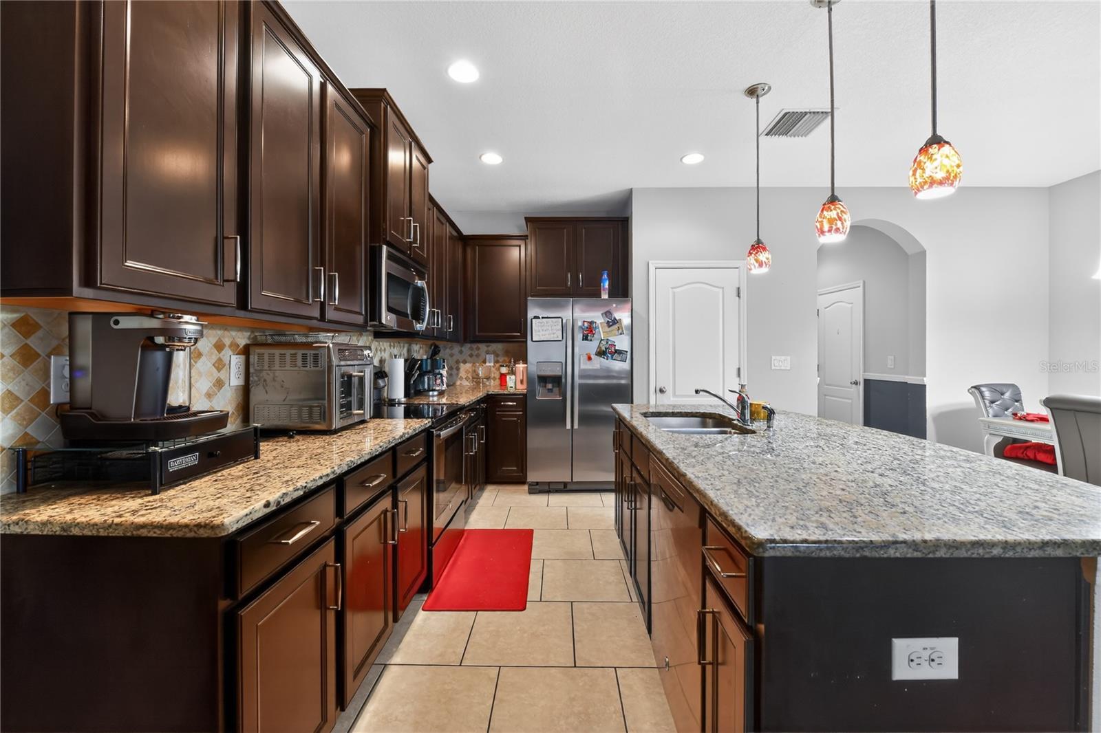 10420 BUTTERFLY WING CT — photo 4