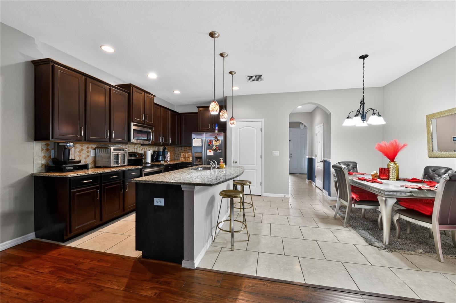 10420 BUTTERFLY WING CT — photo 7