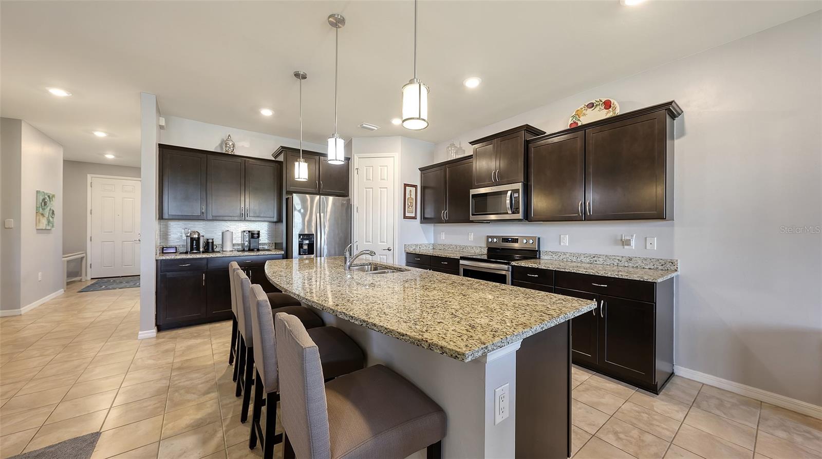 2446 CARNATION CT — photo 15