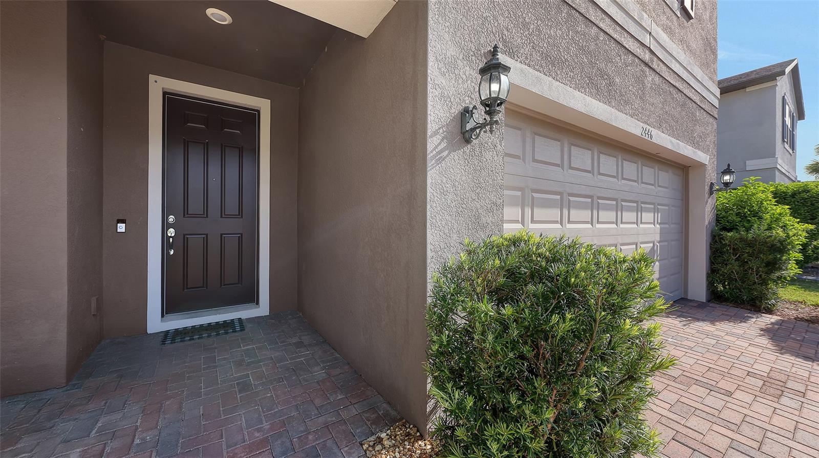 2446 CARNATION CT — photo 4