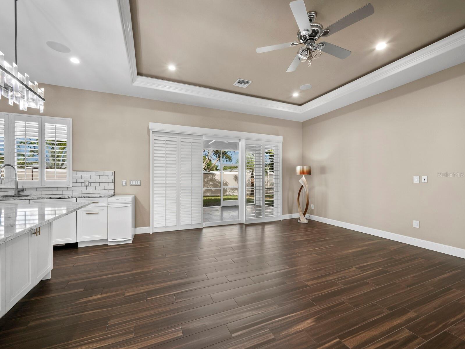 5618 BRITANNIA DR — photo 17