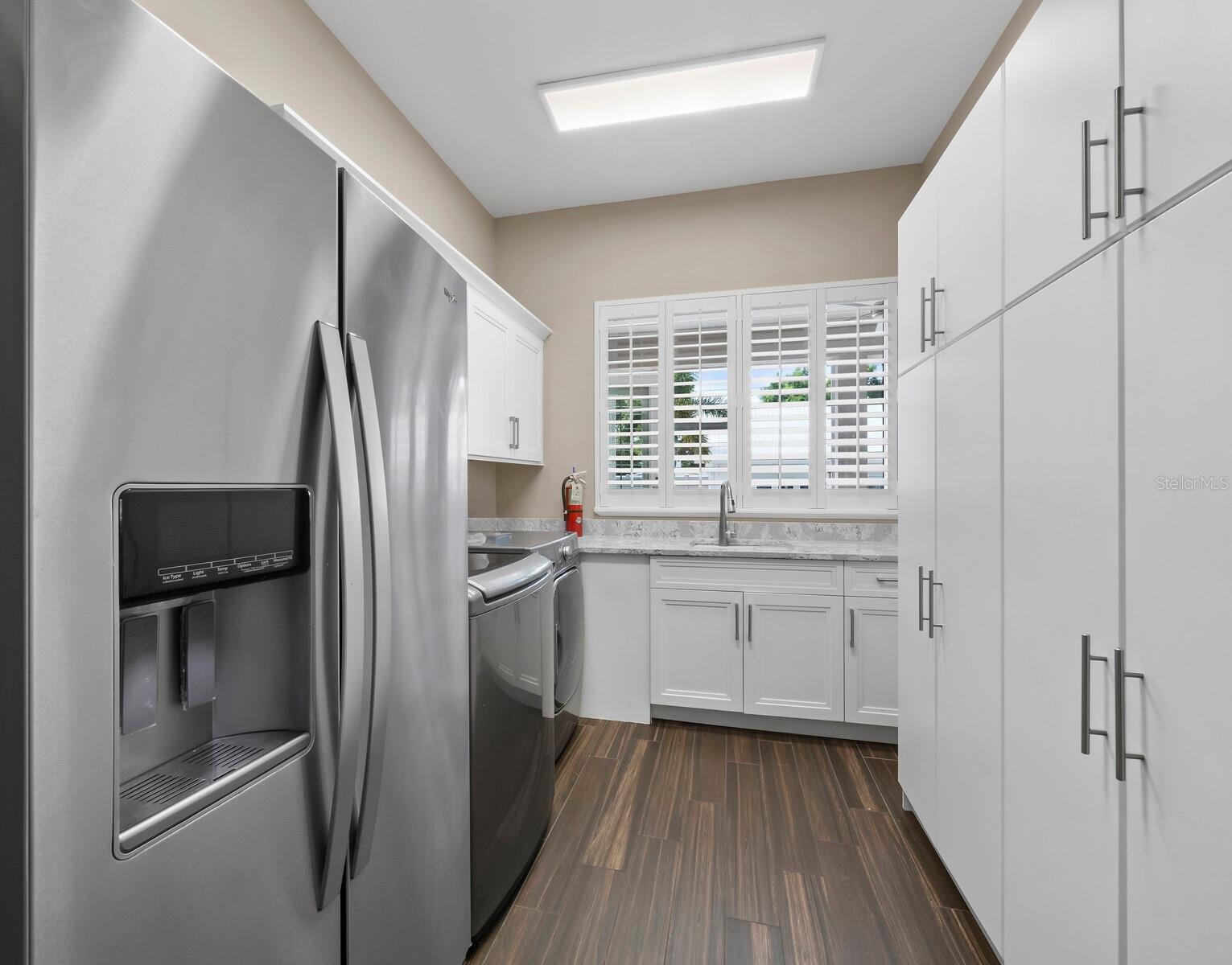5618 BRITANNIA DR — photo 43