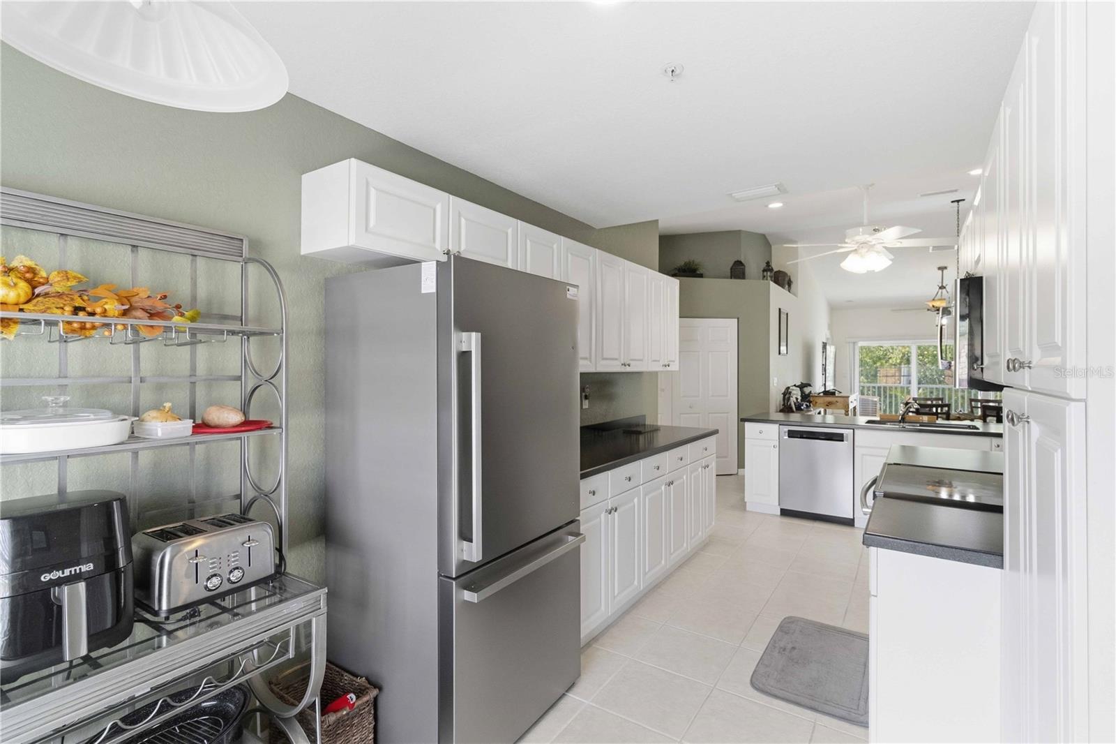 7532 MARSH ORCHID CIR #201 — photo 17