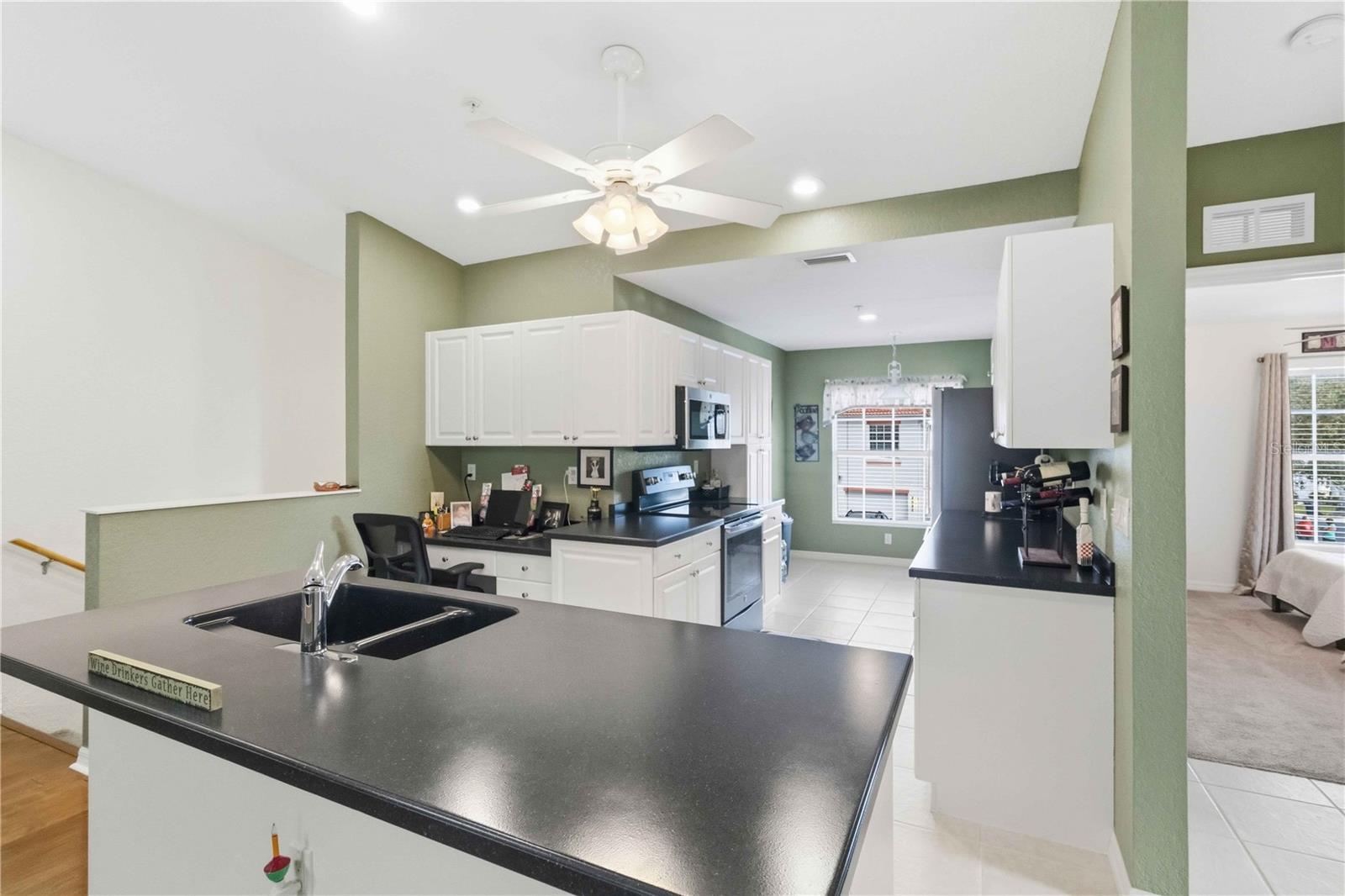 7532 MARSH ORCHID CIR #201 — photo 5