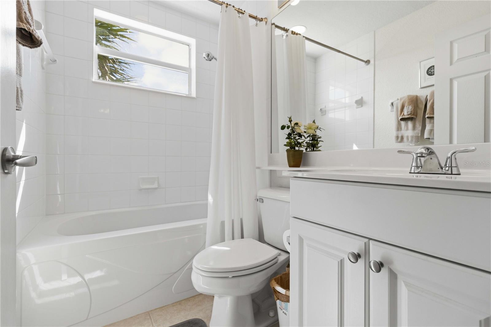 7532 MARSH ORCHID CIR #201 — photo 22