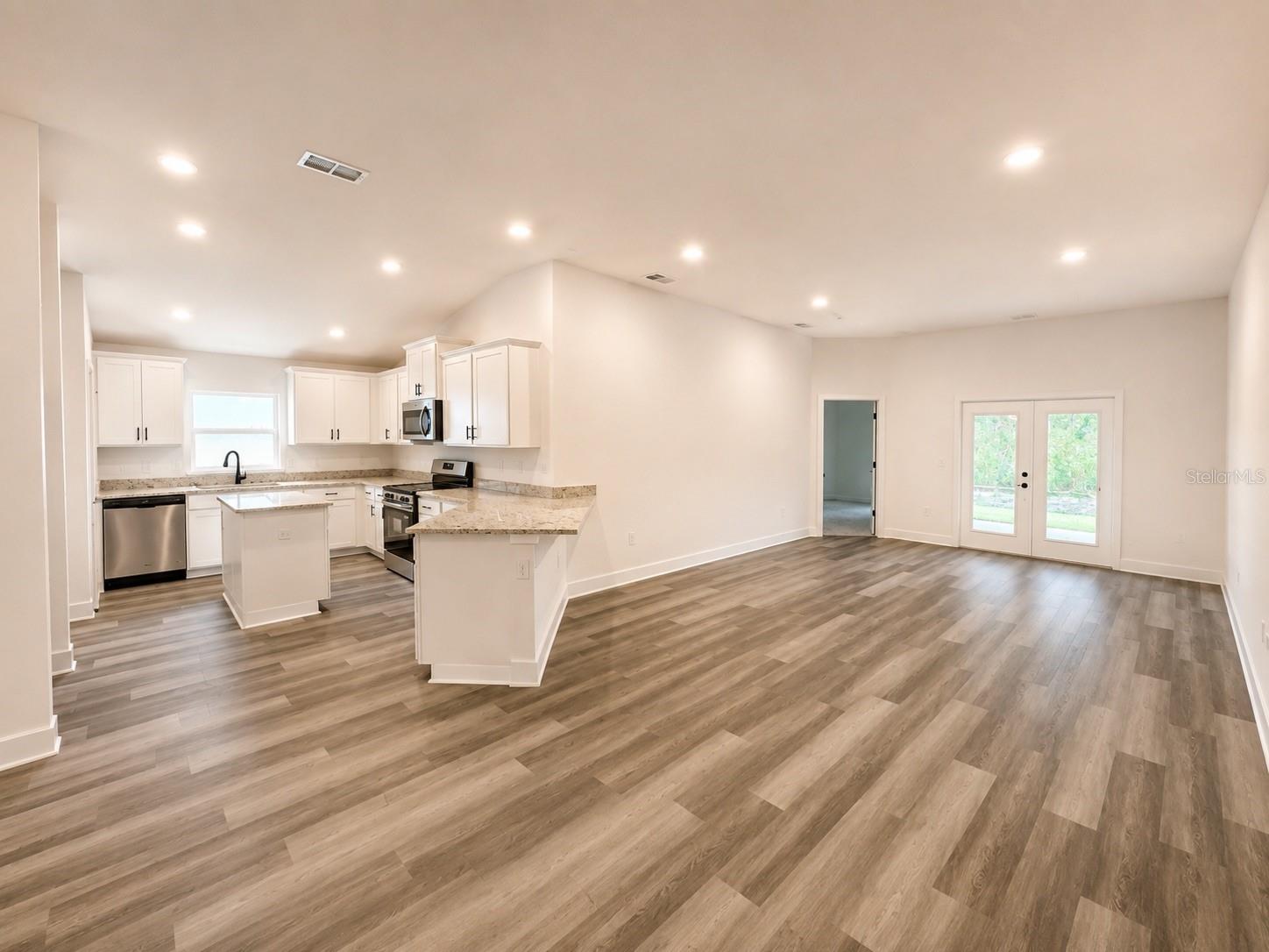 12992 KENT BRADLEY ST — photo 4