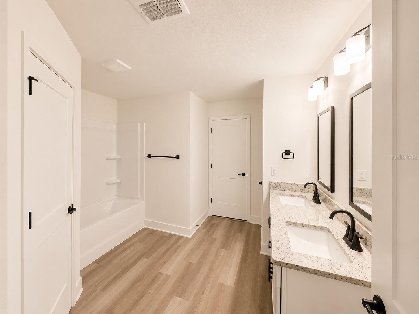 12992 KENT BRADLEY ST — photo 16