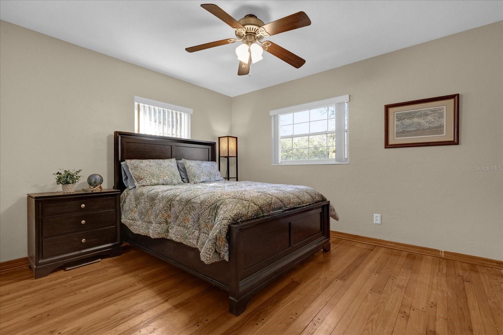 4237 DR MARTIN LUTHER KING JR ST N — photo 12