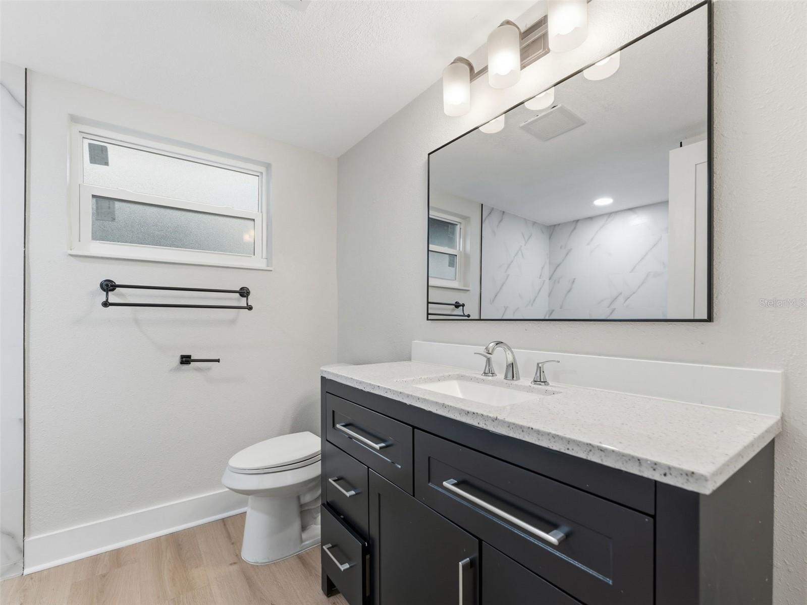 1714 W SAINT ISABEL ST — photo 25