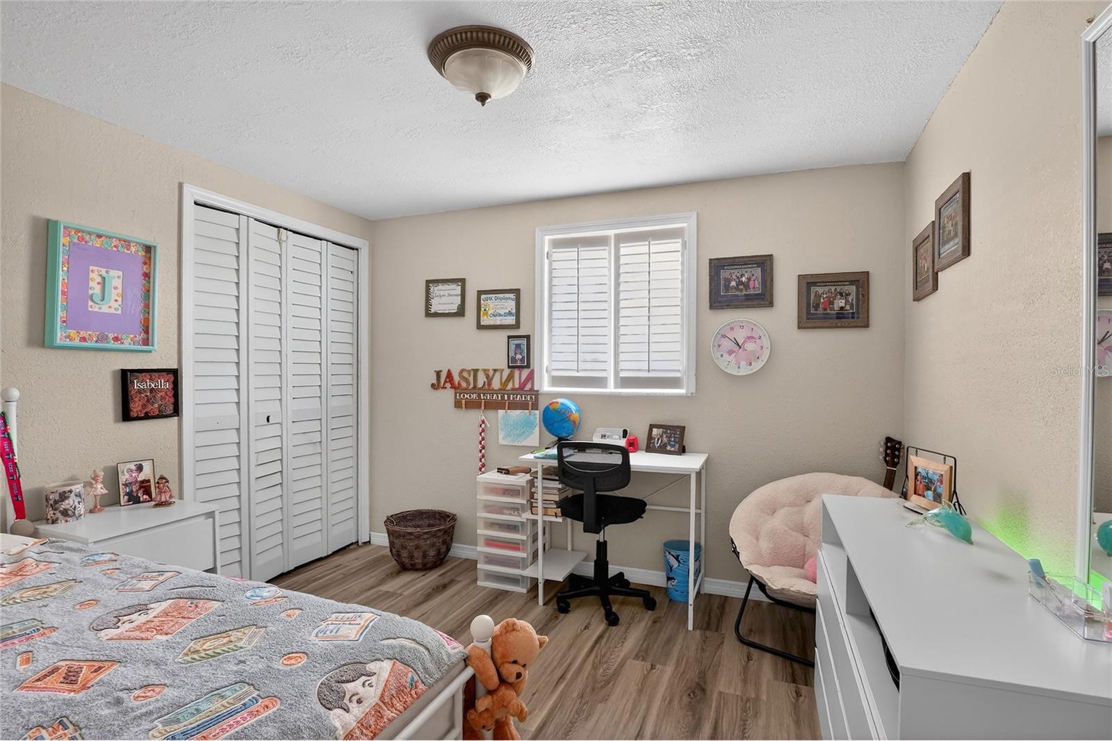 6108 FAIRWAY BLVD — photo 29