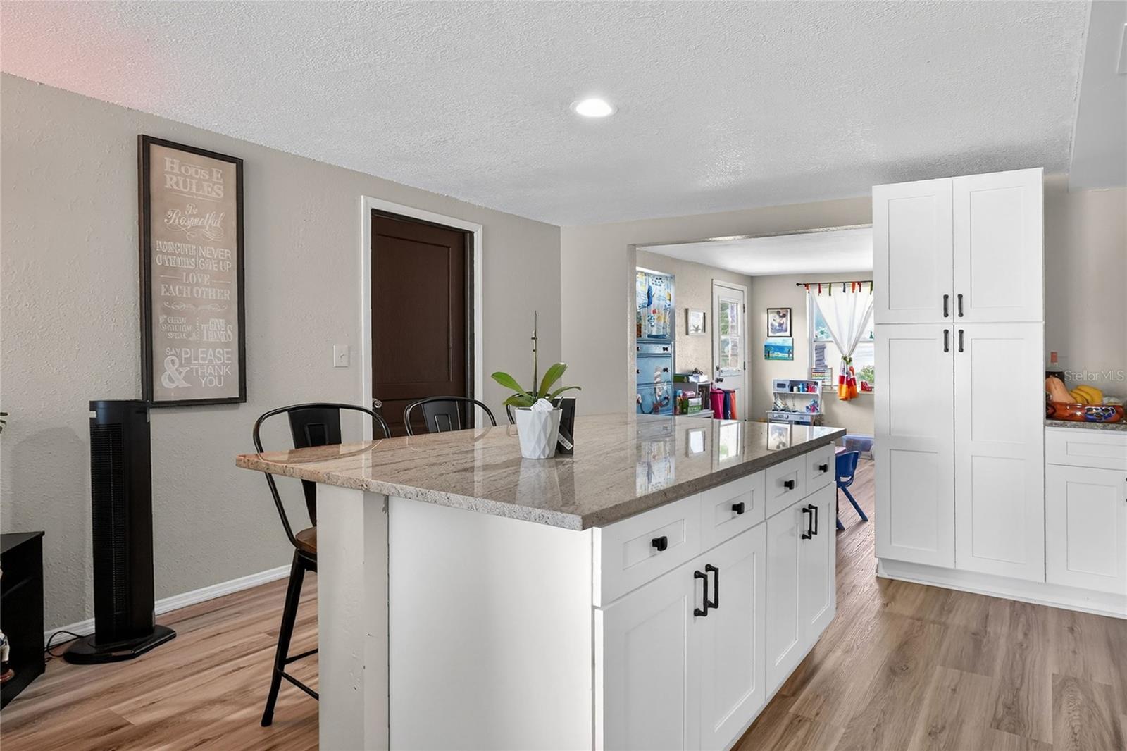 6108 FAIRWAY BLVD — photo 16