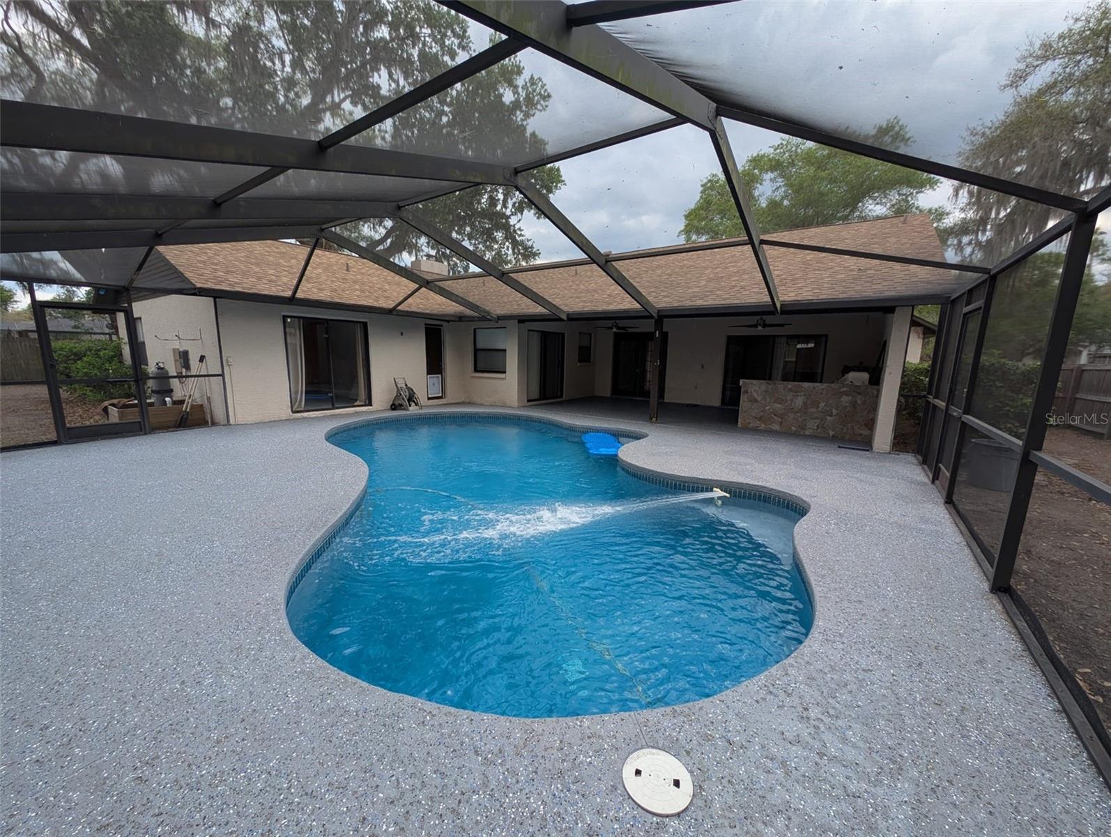 2106 WHITLOCK PL — photo 42
