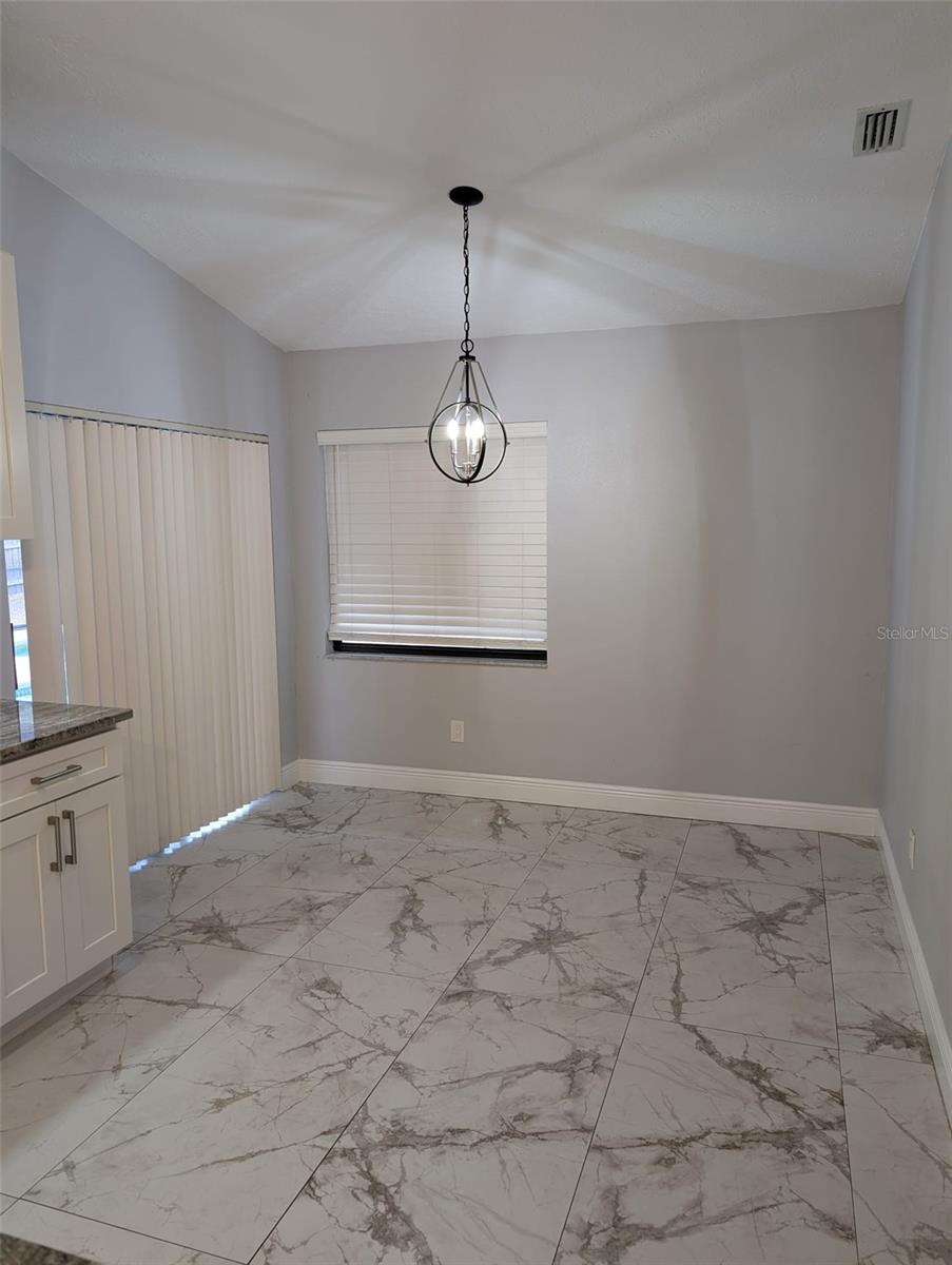 2106 WHITLOCK PL — photo 10