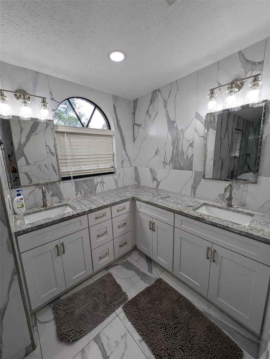 2106 WHITLOCK PL — photo 20