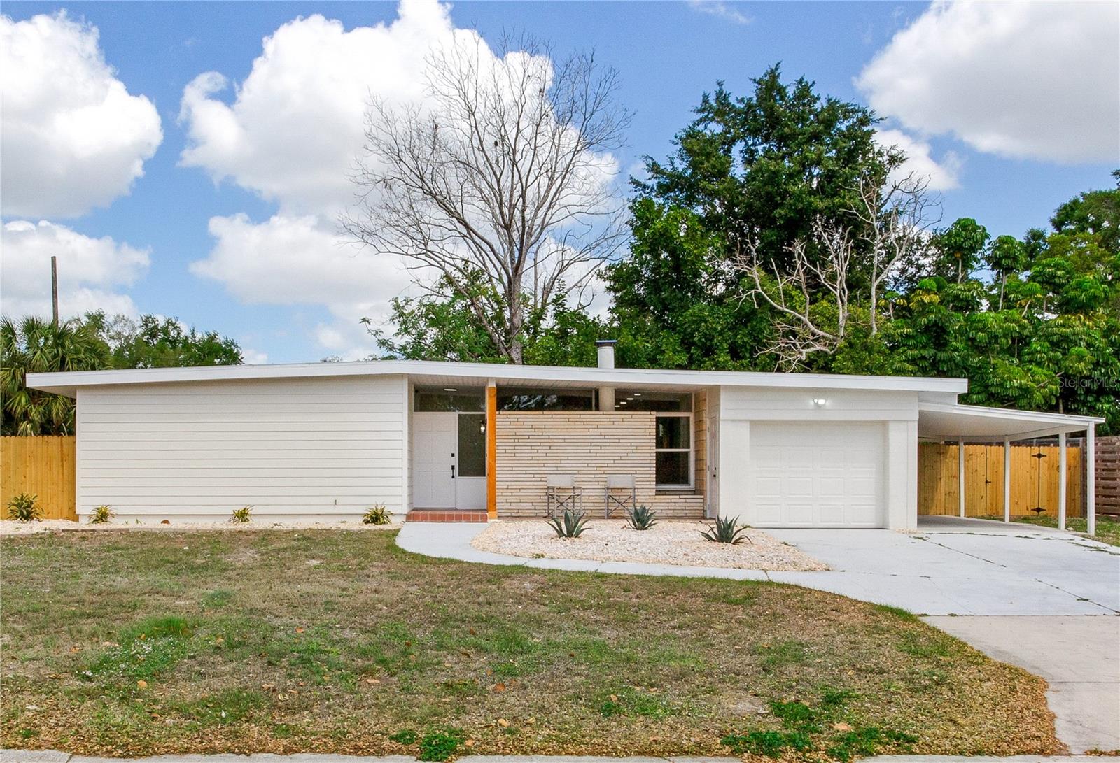 2753 VALENCIA DR — photo 48